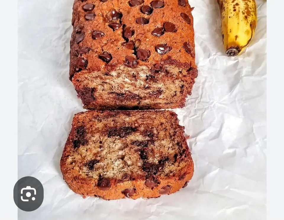 Chocolate banana bread with chocolate chips